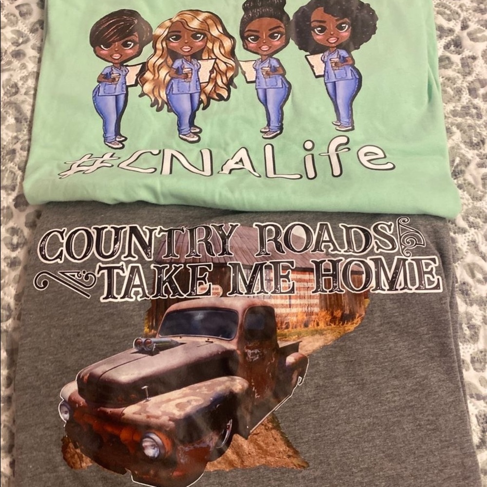 A bundle of cute vinyl shirt